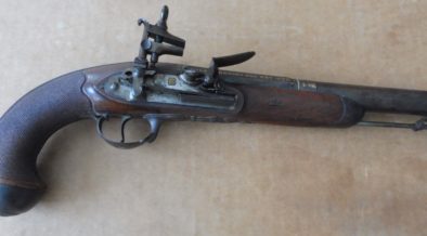 Un pistolet d’officier supérieur des gardes du corps du Roy des Espagnes Ferdinand VII